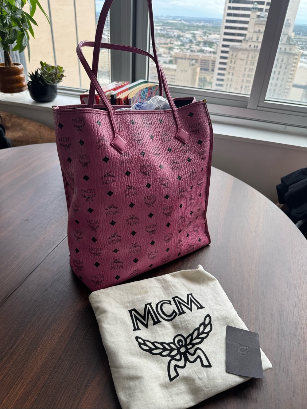Pink MCM Logo-Print Tote Bag Gold Hardware